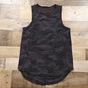 Lululemon Sculpt Tank Women’s Size 6 Black Camo Mesh Performance Top
